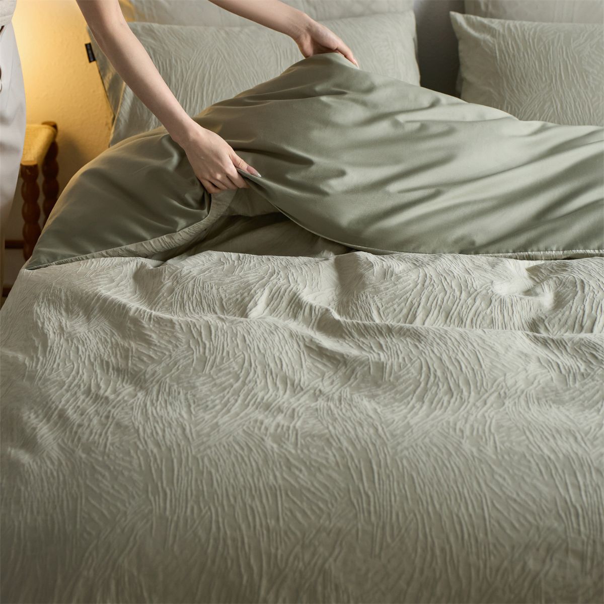 Promo 2x1: Ropa de Cama Completa en Algodón y Seda con Diseño Moderno + 2 Fundas de Almohada de REGALO